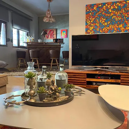 Lovely Luxurious Modern In Salonic