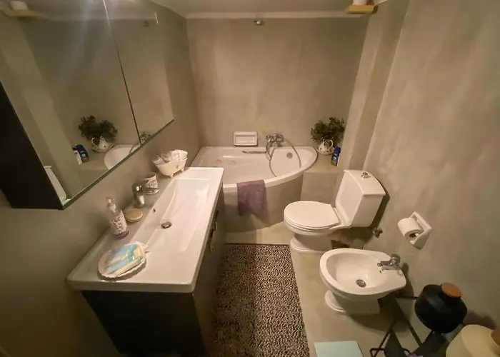 Lovely Luxurious Modern In Appartement *